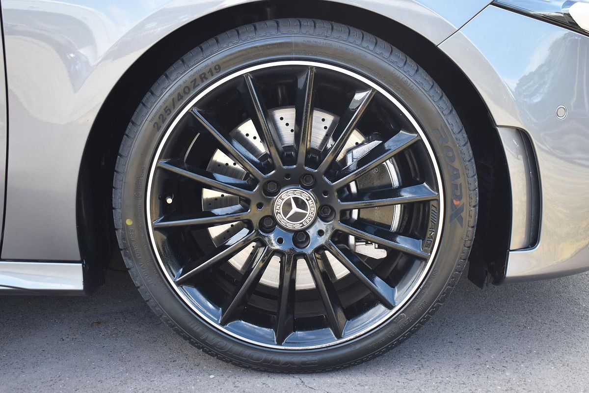2022 Mercedes-Benz A-Class A250 V177