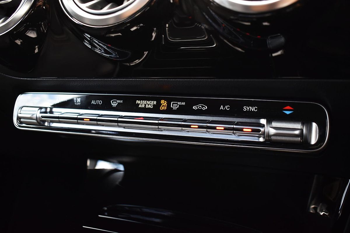 2022 Mercedes-Benz A-Class A250 V177