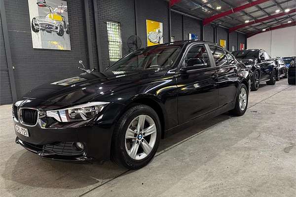 2013 BMW 3 Series 318d F30