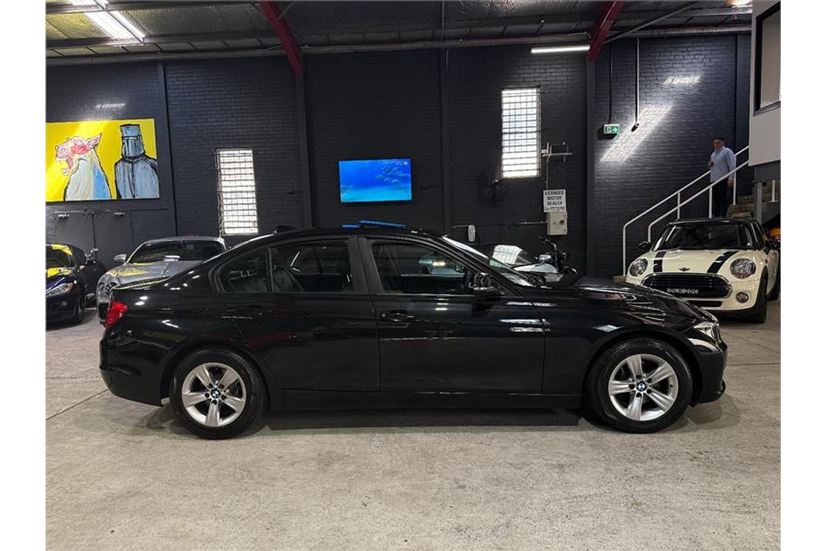 2013 BMW 3 Series 318d F30