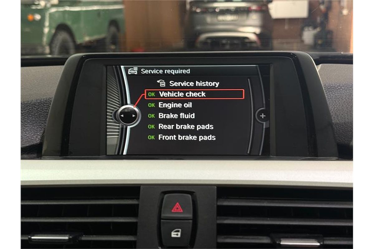2013 BMW 3 Series 318d F30