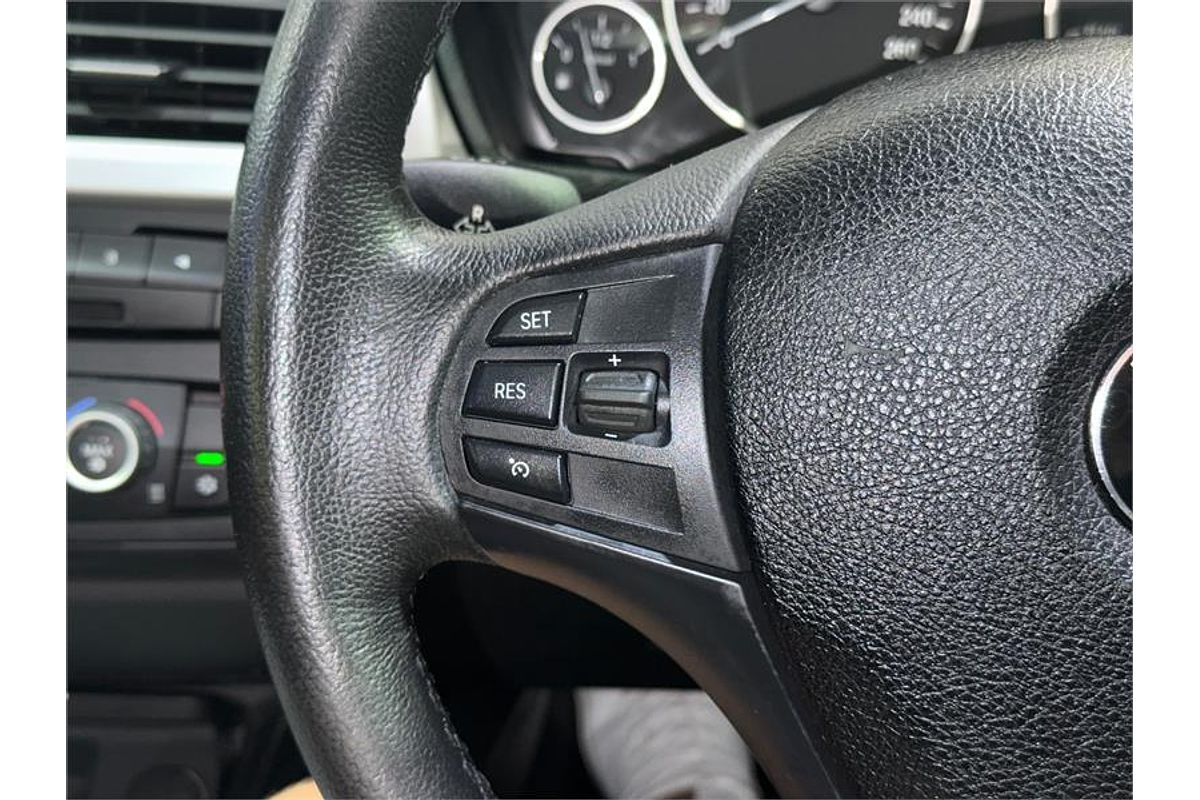 2013 BMW 3 Series 318d F30