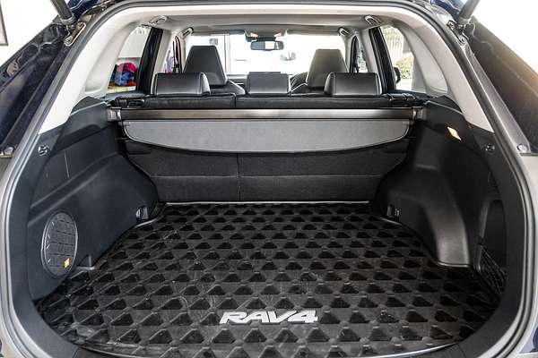 2021 Toyota RAV4 Cruiser AXAH52R