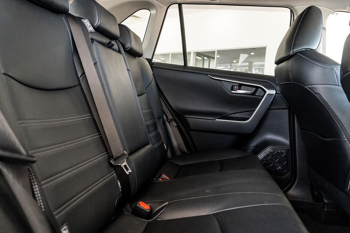2021 Toyota RAV4 Cruiser AXAH52R