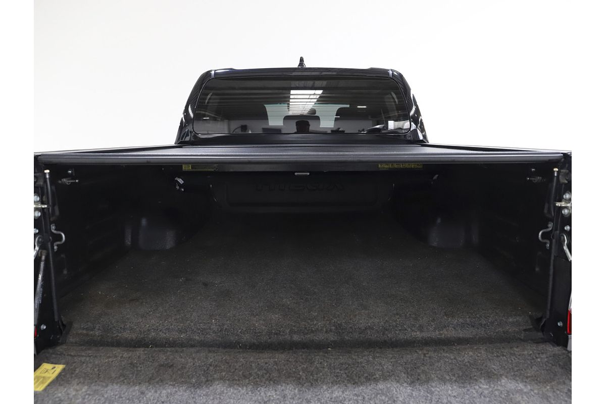 Hilux 4x4 SR5 2.8L T Diesel Manual Double Cab 