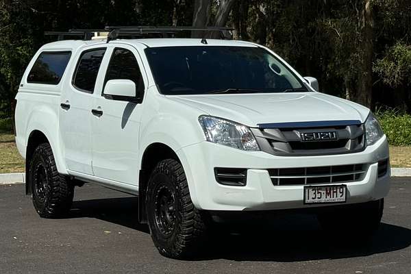 2015 Isuzu D-MAX SX High Ride Rear Wheel Drive