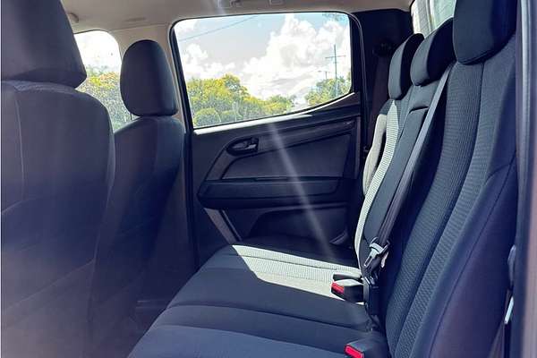 2015 Isuzu D-MAX SX High Ride Rear Wheel Drive