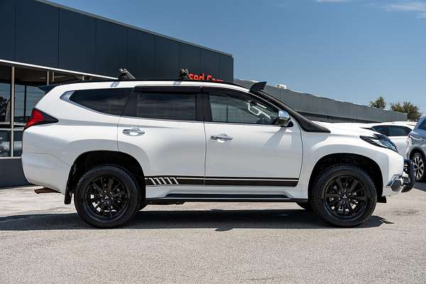 2019 Mitsubishi Pajero Sport Black Edition QE