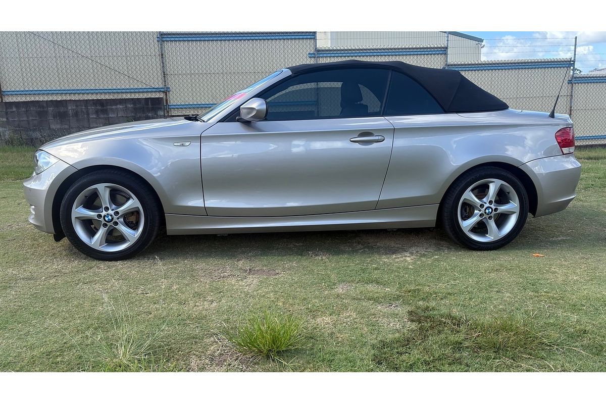 2010 BMW 120i E88 MY09