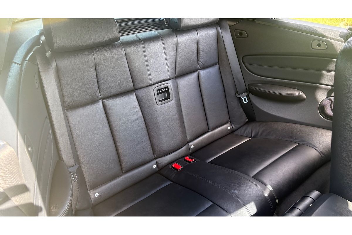 2010 BMW 120i E88 MY09