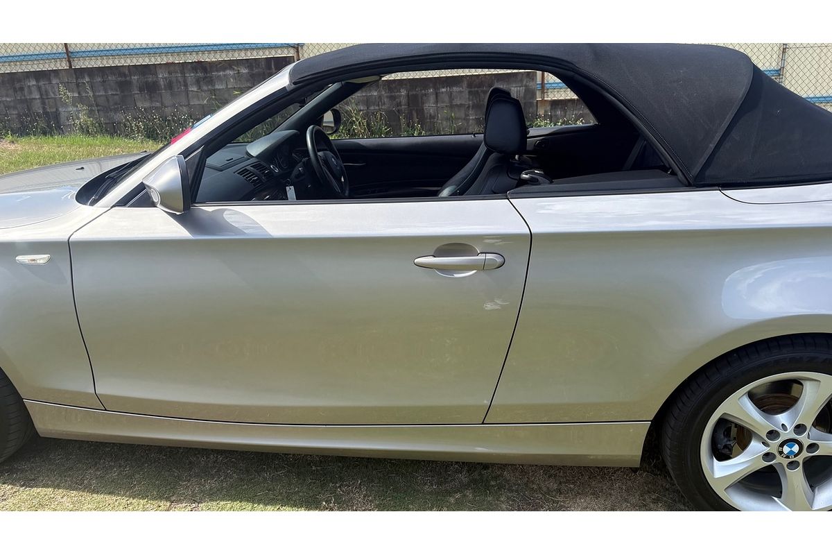 2010 BMW 120i E88 MY09