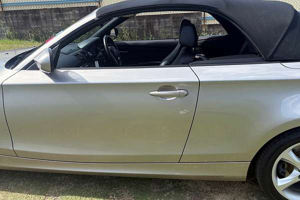 2010 BMW 120i E88 MY09