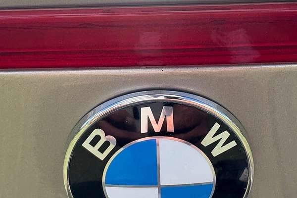 2010 BMW 120i E88 MY09