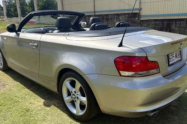 2010 BMW 120i E88 MY09