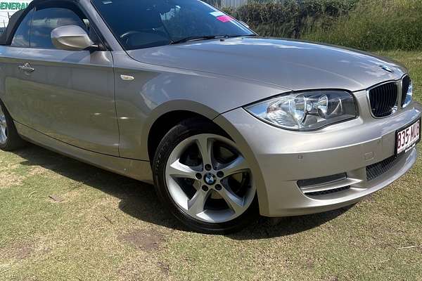 2010 BMW 120i E88 MY09