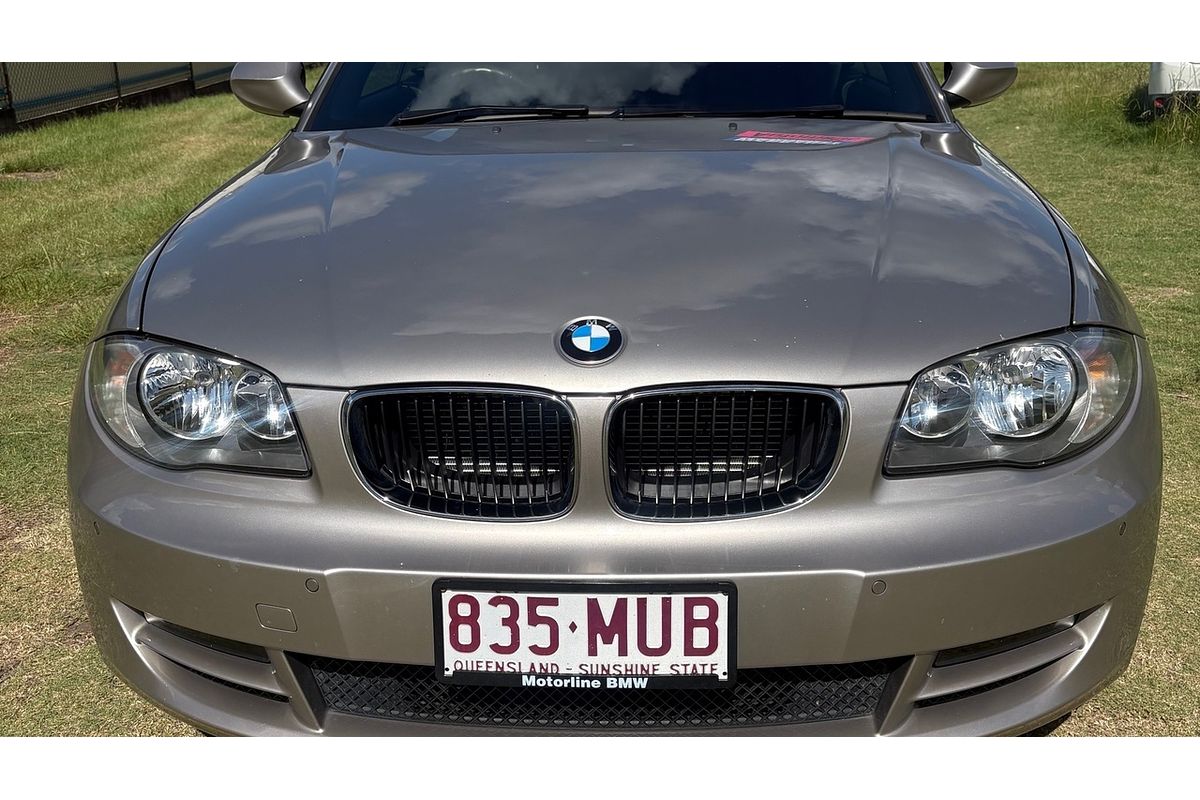 2010 BMW 120i E88 MY09