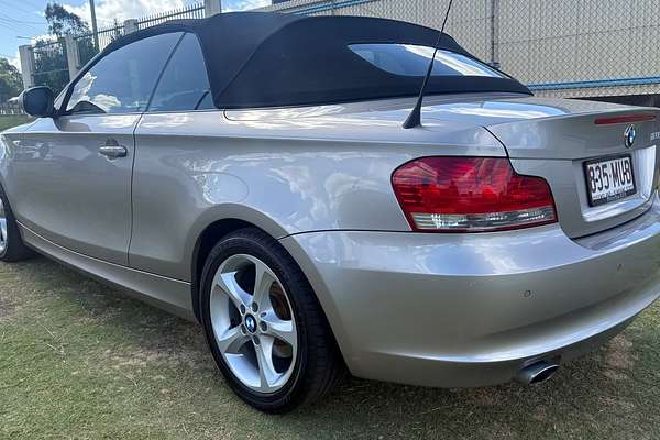 2010 BMW 120i E88 MY09