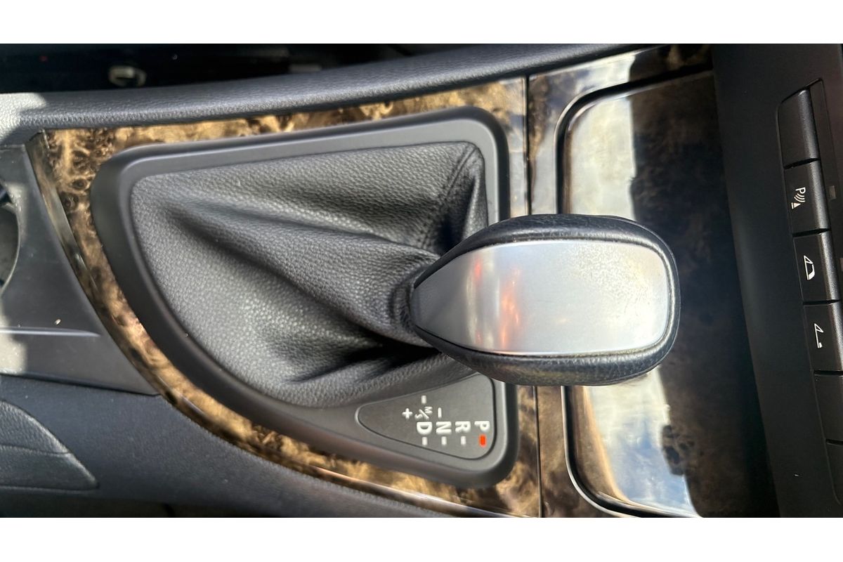 2010 BMW 120i E88 MY09