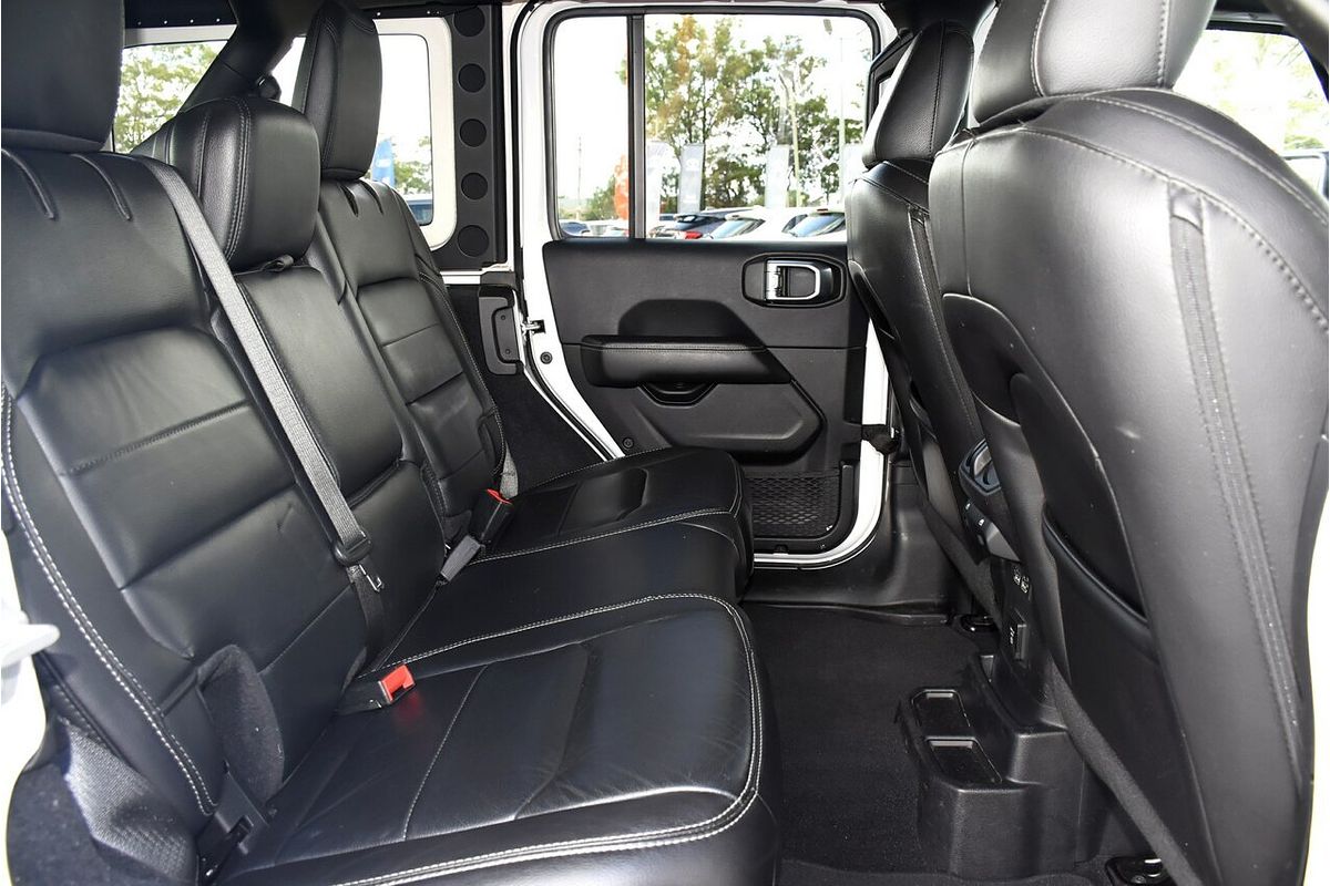 2019 Jeep Wrangler Unlimited Overland JL