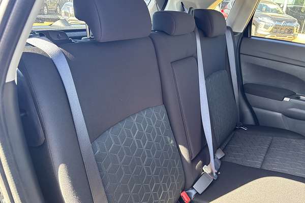 2024 Mitsubishi ASX LS XD