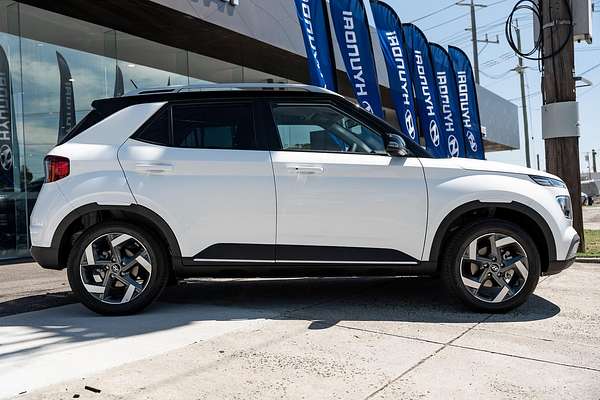 2024 Hyundai Venue Elite QX.V5