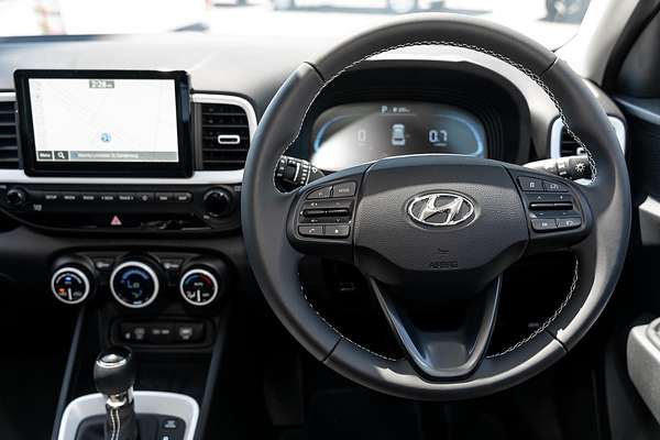 2024 Hyundai Venue Elite QX.V5