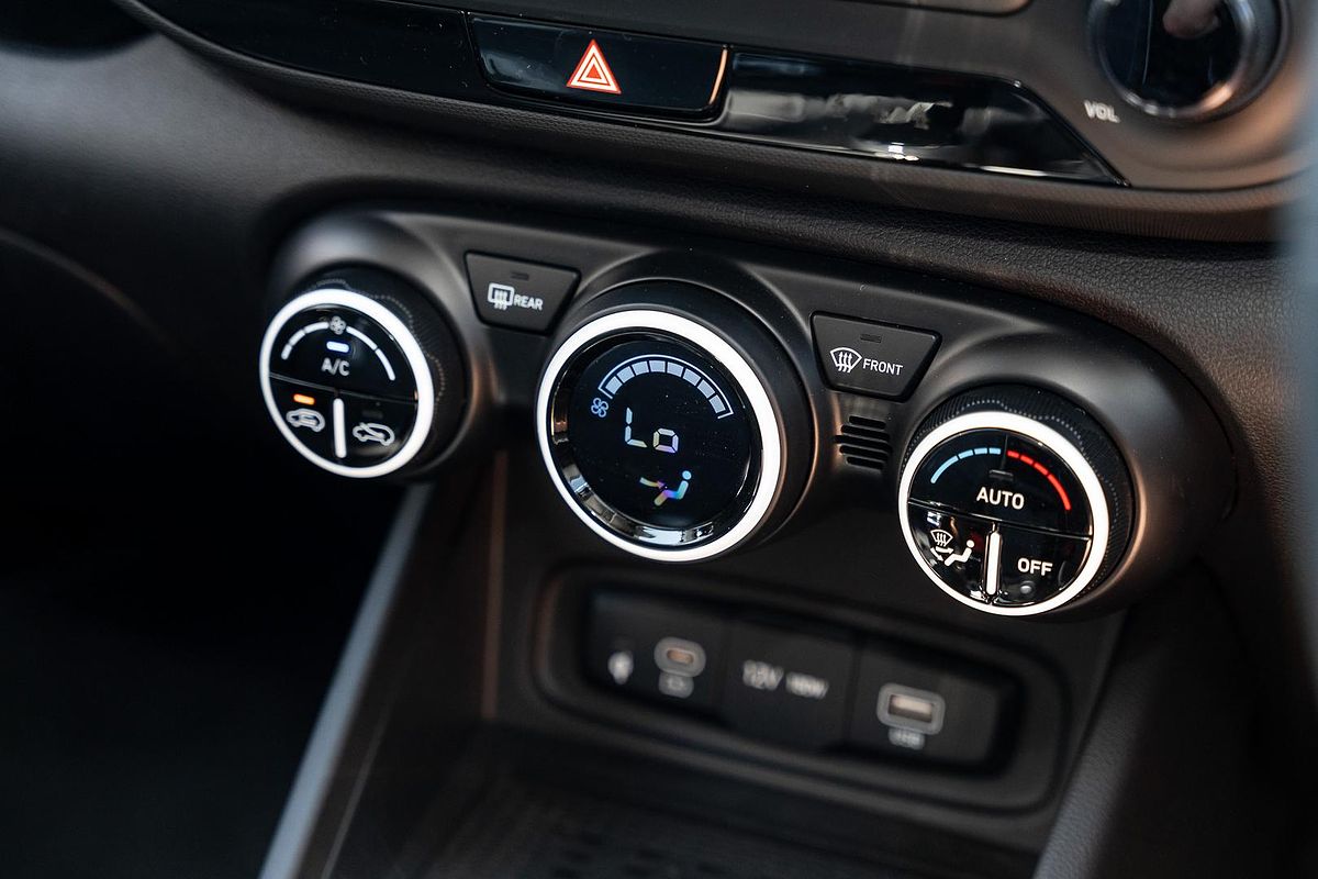 2024 Hyundai Venue Elite QX.V5