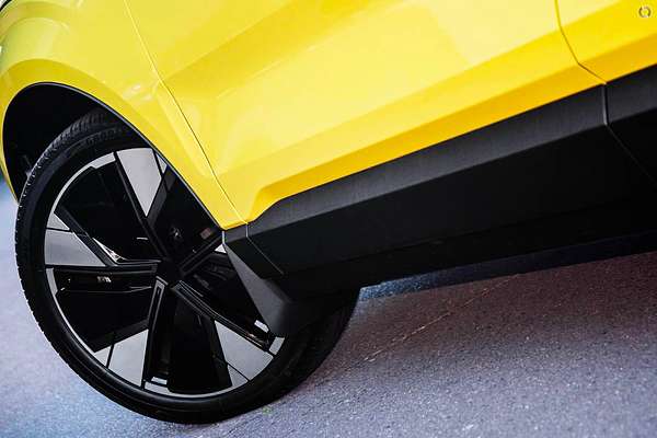 2025 Volvo EX30 Twin Motor Performance Ultra