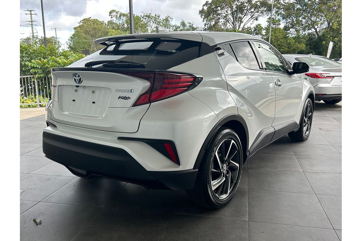 2022 Toyota CH-R Hybrid