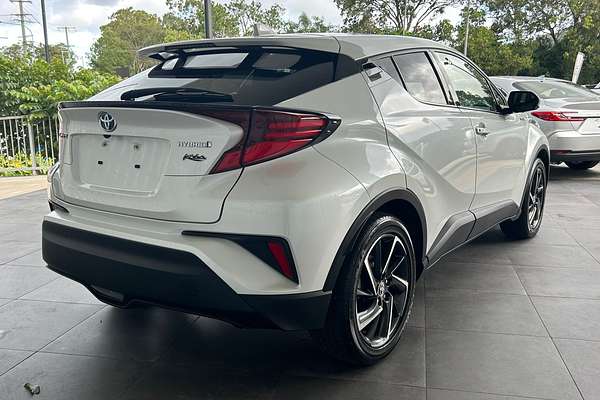 2022 Toyota CH-R Hybrid