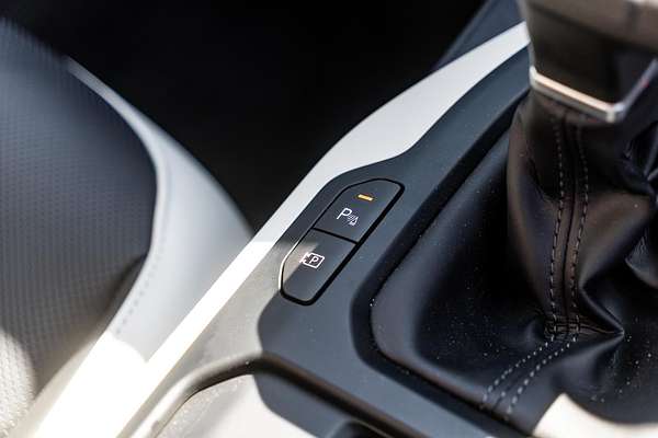 2025 Kia K4 GT-Line CL4m