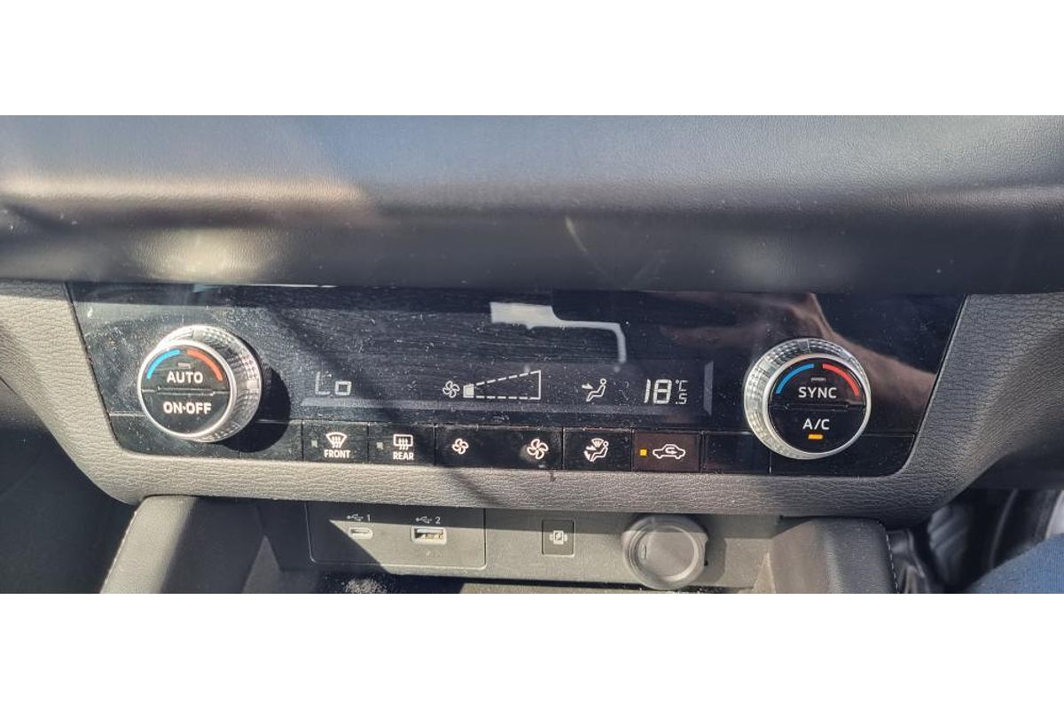 2021 Mitsubishi Outlander LS ZM