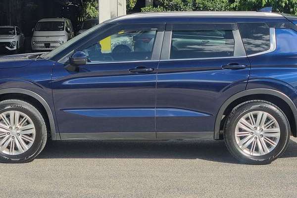 2021 Mitsubishi Outlander LS ZM