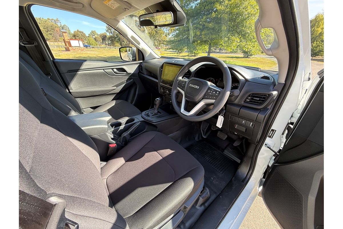 2024 Isuzu D-MAX SX High Ride Rear Wheel Drive