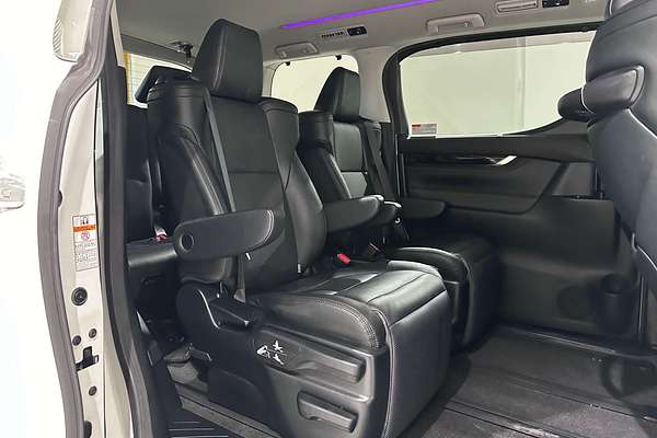2018 Toyota Alphard SR C Package AYH30W