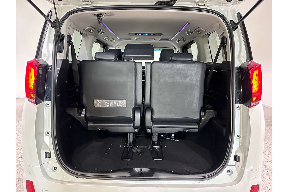 2018 Toyota Alphard SR C Package AYH30W