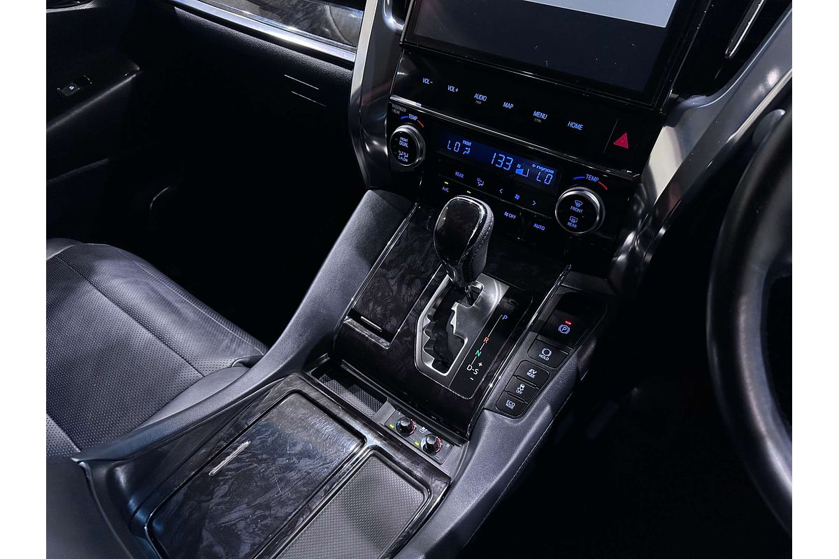 2018 Toyota Alphard SR C Package AYH30W