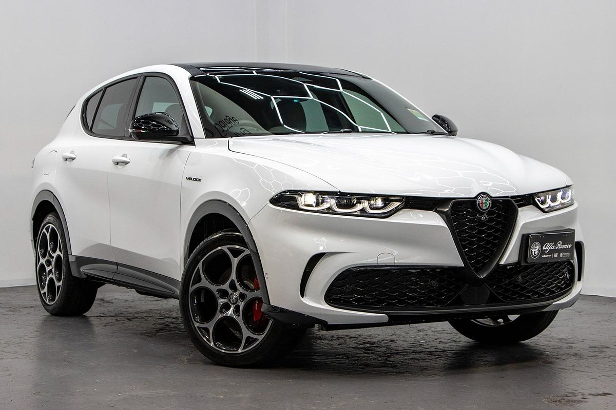 2023 Alfa Romeo Tonale Veloce Plug-In Hybrid