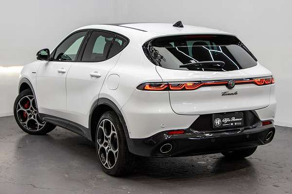 2023 Alfa Romeo Tonale Veloce Plug-In Hybrid