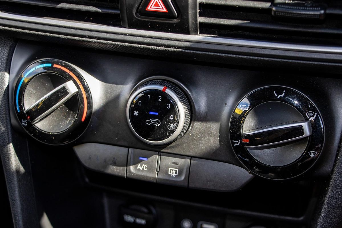 2017 Hyundai Kona Active OS
