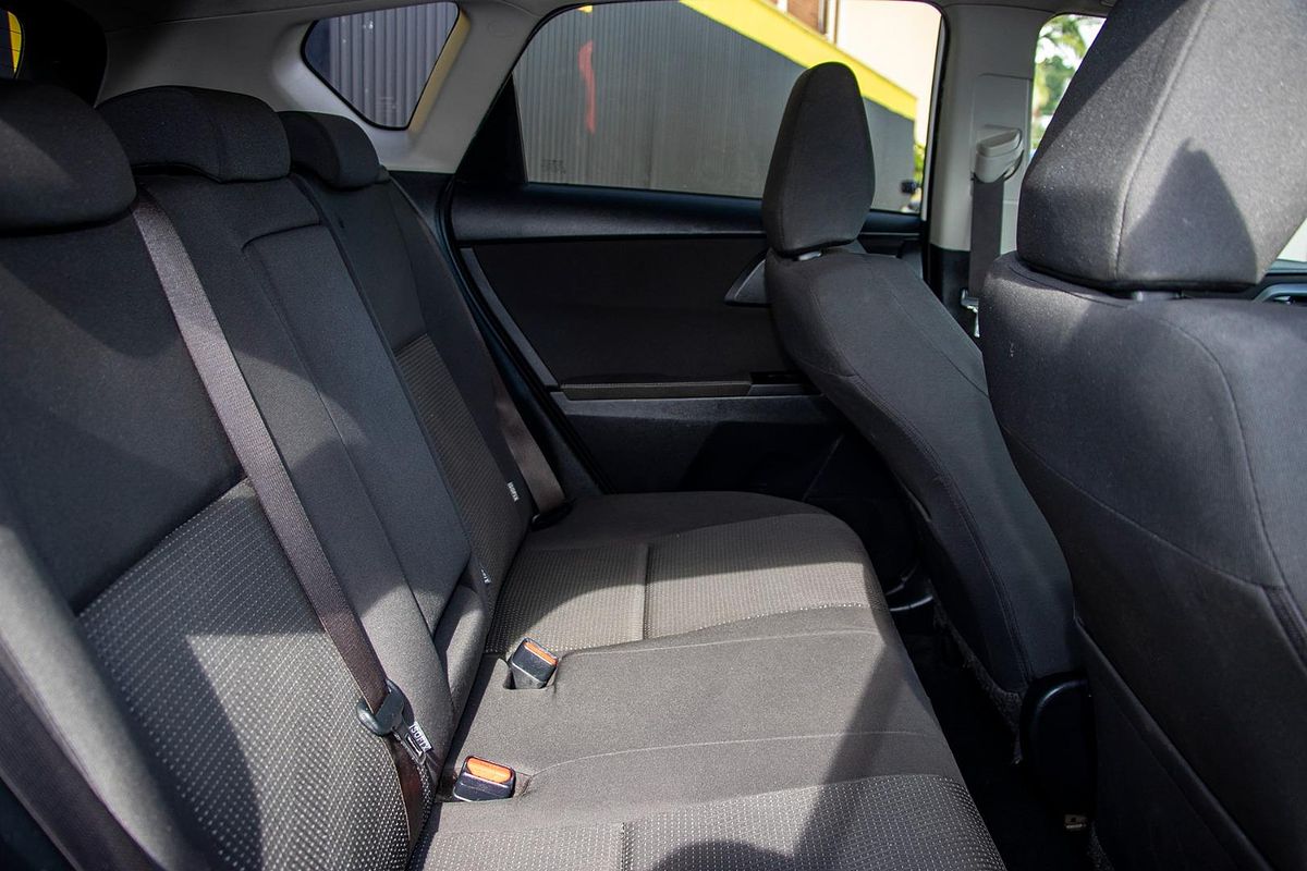 2015 Toyota Corolla Ascent Sport ZRE182R