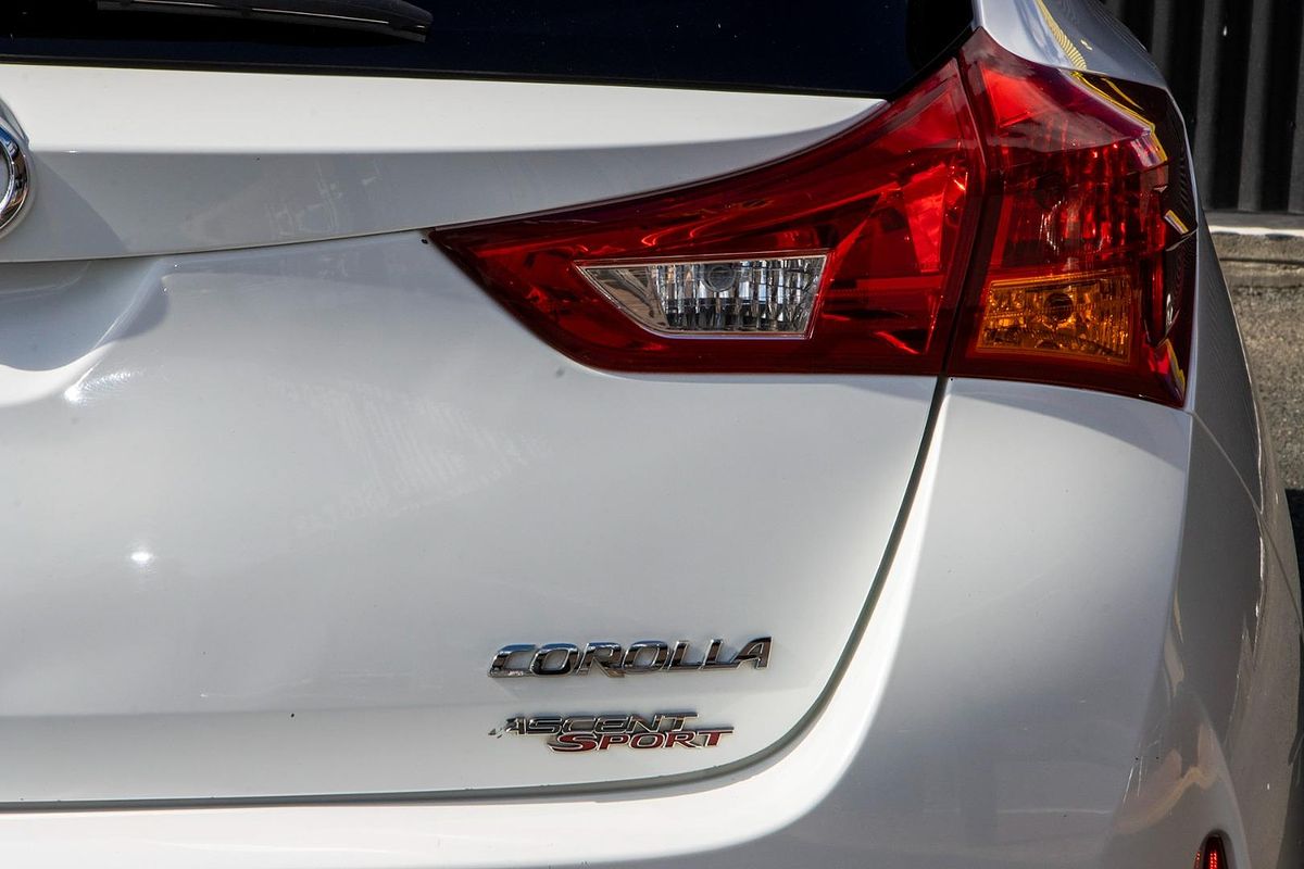 2015 Toyota Corolla Ascent Sport ZRE182R