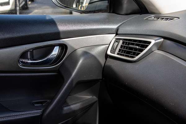 2015 Nissan X-TRAIL ST T32