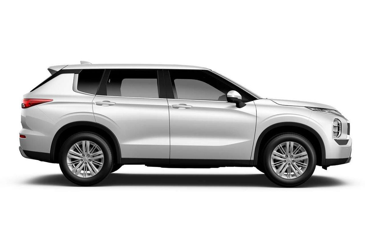2024 Mitsubishi Outlander ES ZM