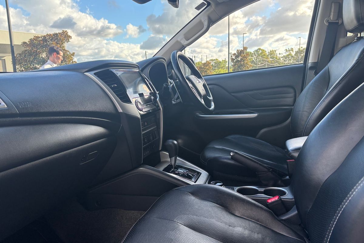2019 Mitsubishi Triton GLS Premium MR 4X4