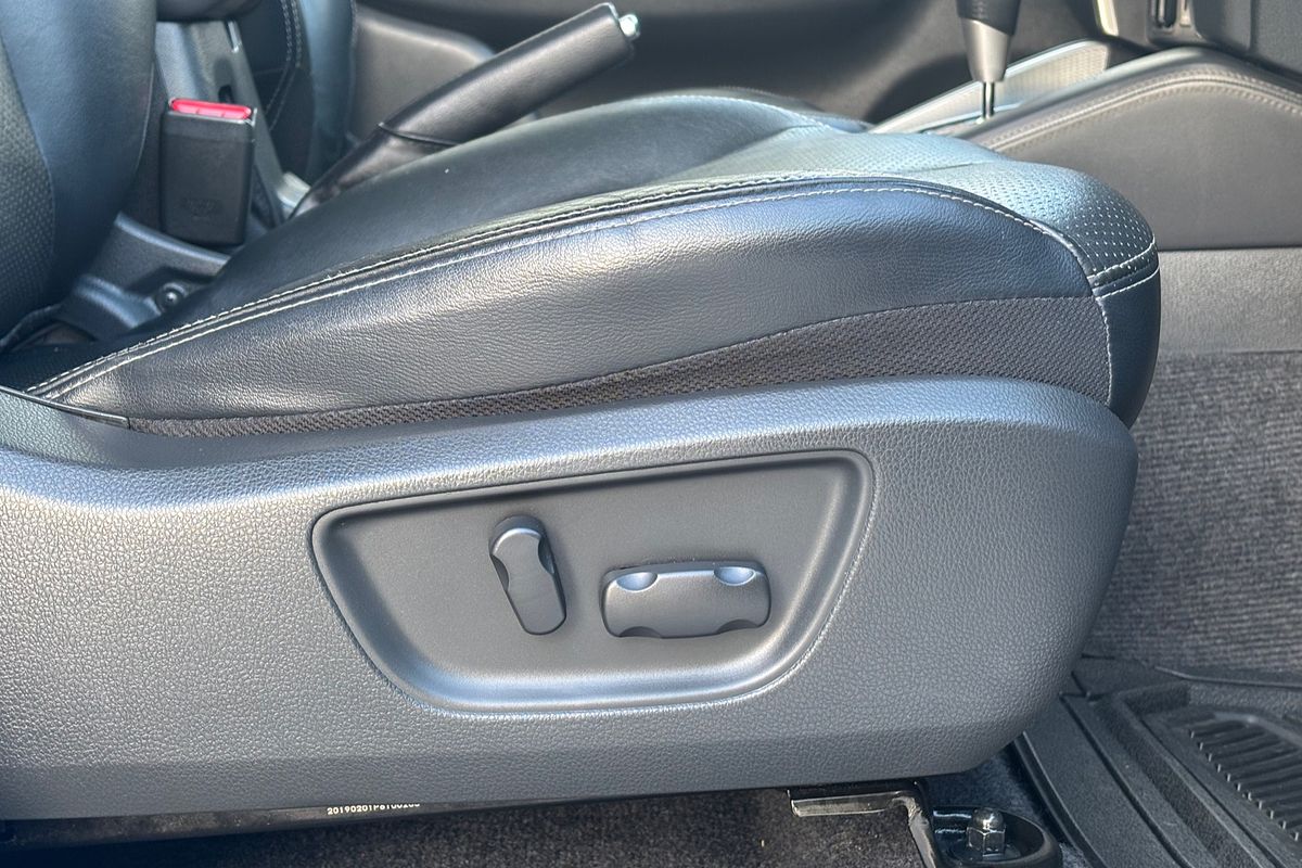 2019 Mitsubishi Triton GLS Premium MR 4X4