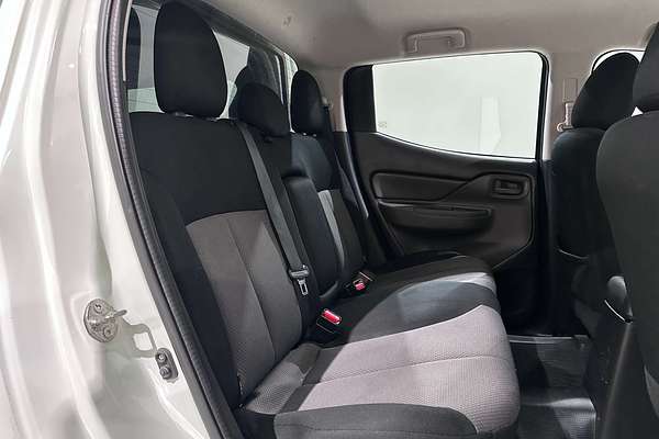 2016 Mitsubishi Triton GLX+ MQ 4X4