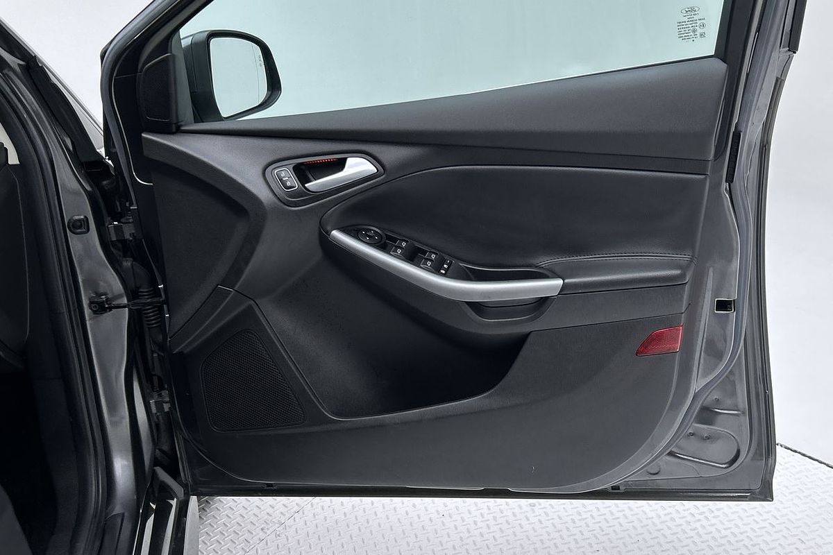 2017 Ford Focus Titanium LZ