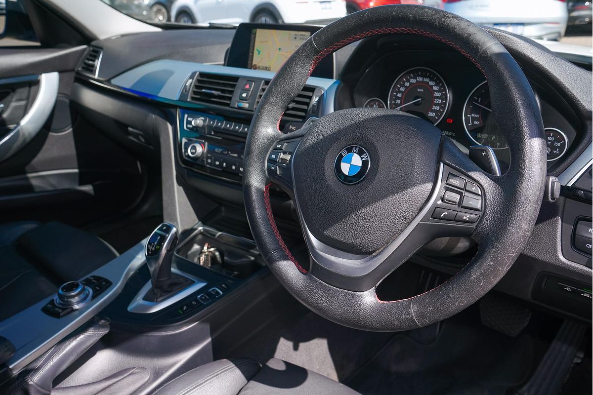 2015 BMW 3 Series 320d Sport Line F30