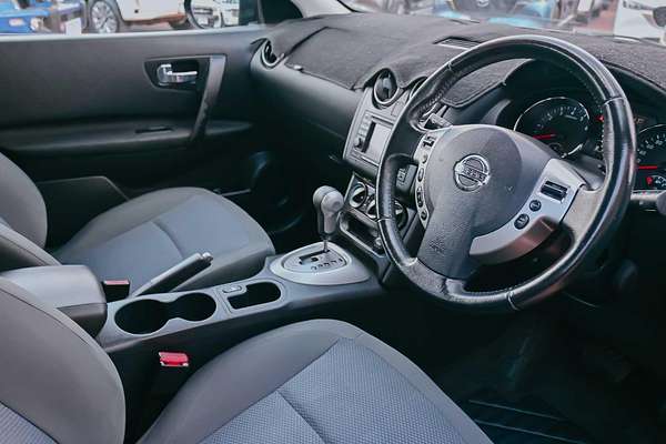 2013 Nissan Dualis ST J10 Series 4